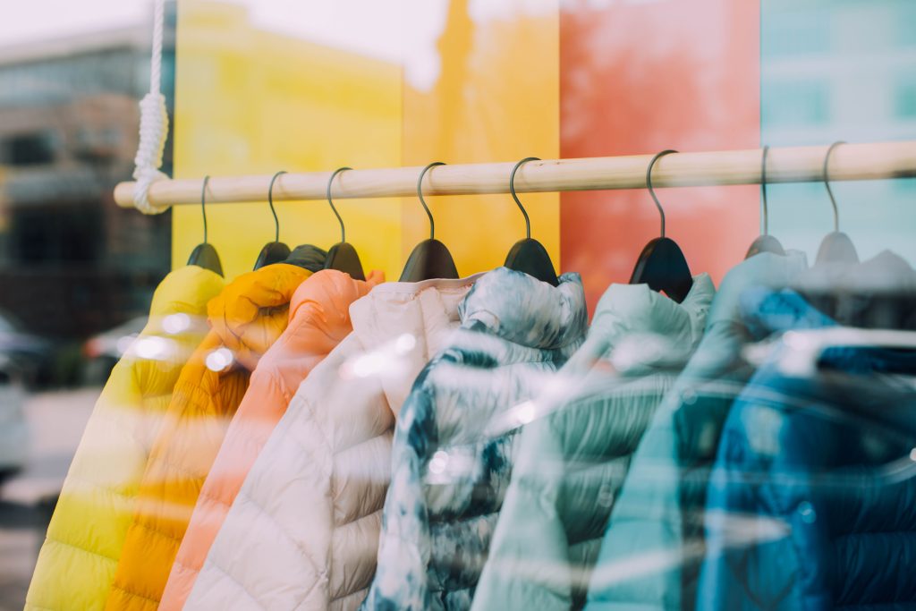Compulsive Shopping 5 the nix company 4Hmj9gkyM6c unsplash